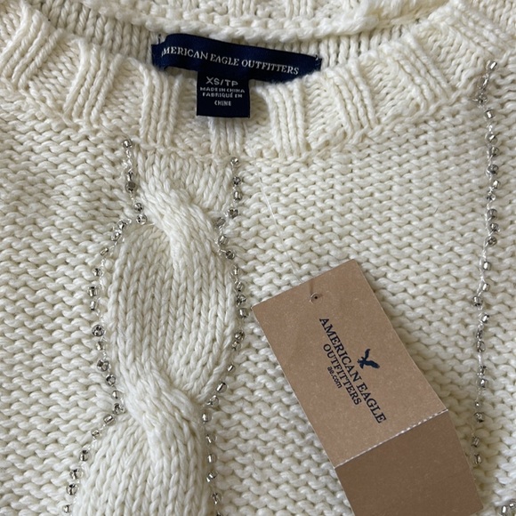 Sweater - Picture 2 of 6